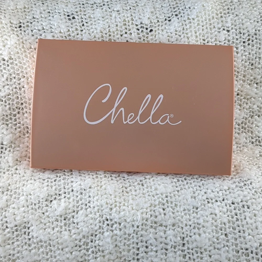 Chella Eyeshadow Palette in la vie neutral, 10g/0.35oz
